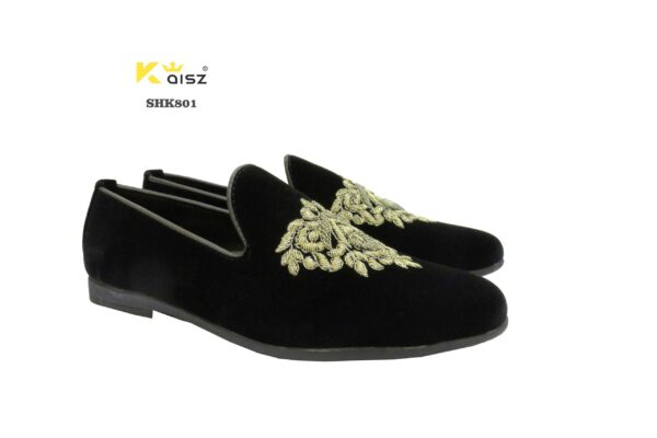 Velvet Embroidered Shoes For Men/Boys Loafers & Moccasins Wedding Shoes Buy online sku 801