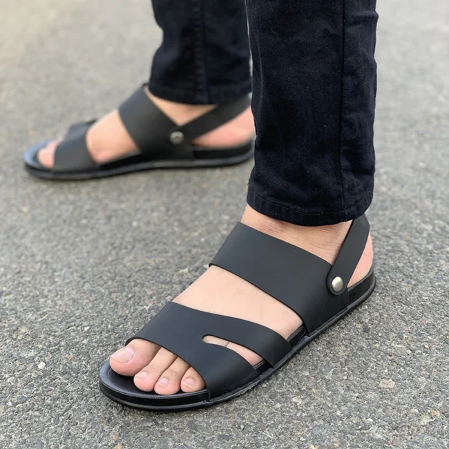 Black Camello Sandal (1)