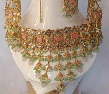 Bridal Jewelry Necklace Earrings Mangtikka set