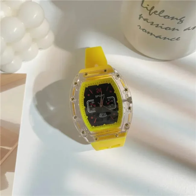 Casual Wine Barrel Dial Quartz Watch