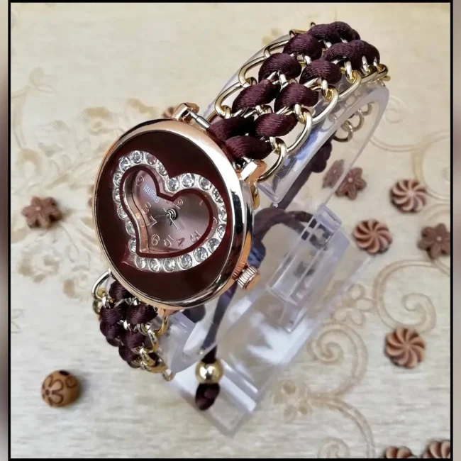 Quartz Heart Shape Bracelet Watch For Girls - Image 7