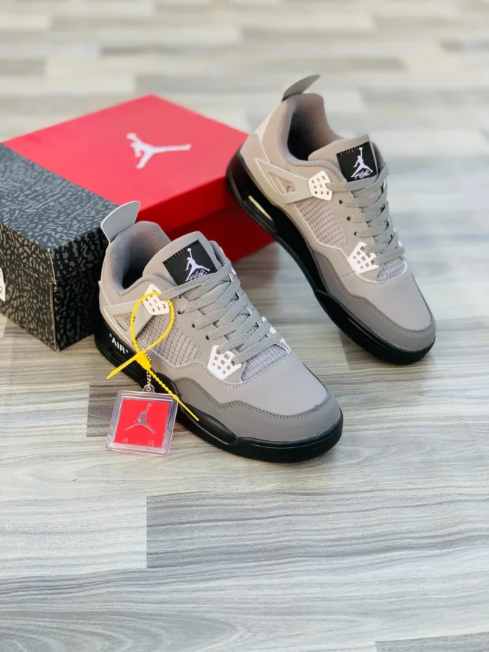 Air Jordan Retro 4 Grey--