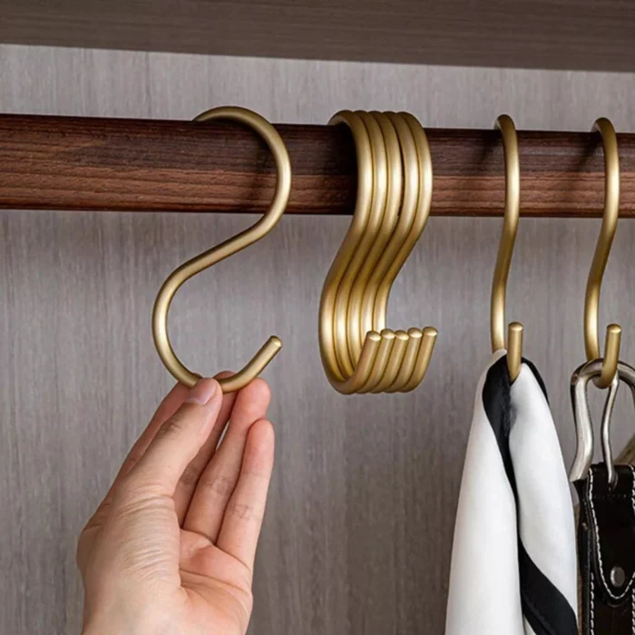 S-Shaped Hook Holders in Matt Gold/Silver