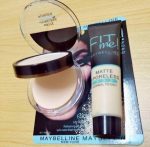 2 in 1 Fitme Foundation & Compact Face Powder Deal - Image 3